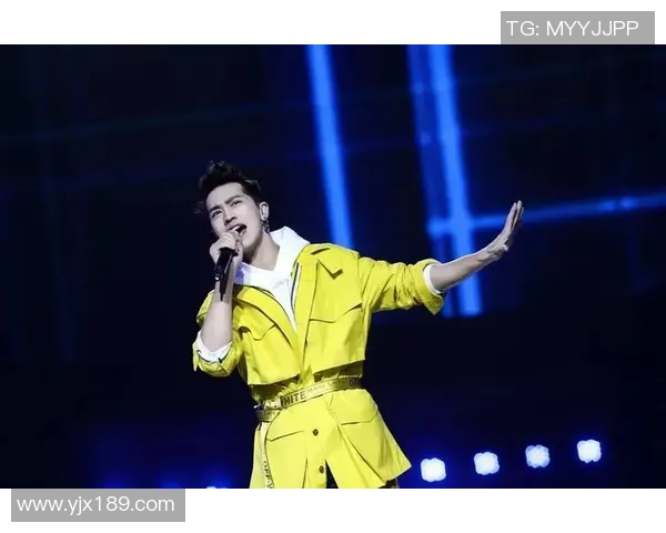 足球巨星转型高端品牌代言人引领时尚潮流新风尚