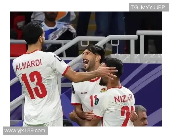 足球明星因场外争议被追责引发社会广泛关注与讨论